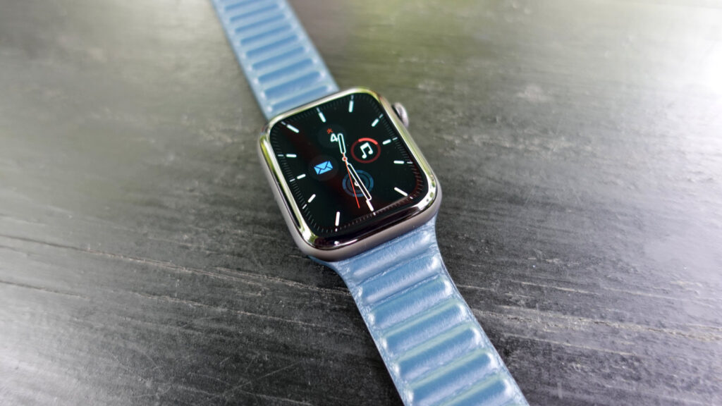 最安値格安】 Apple apple watch レザーリンクバンド 41MMの通販 by オールドヤンズ's shop｜アップルならラクマ 